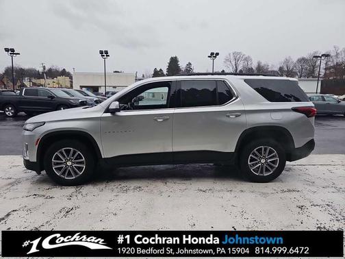 2022 Chevrolet Traverse LT Leather