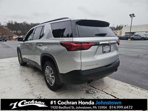 2022 Chevrolet Traverse LT Leather