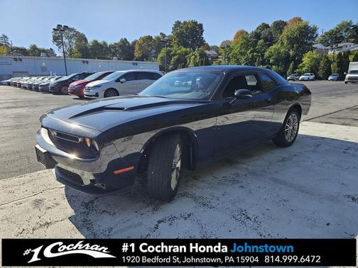 2023 Dodge Challenger SXT