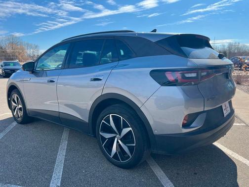 Silver Mist 2023 Volkswagen ID.4 Pro S AWD 4dr Crossover