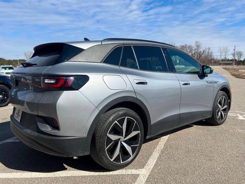 Silver Mist 2023 Volkswagen ID.4 Pro S AWD 4dr Crossover