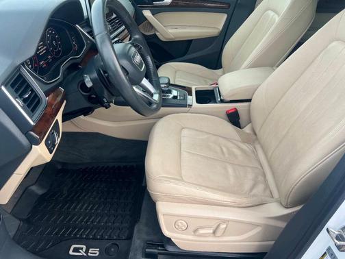 2018 Audi Q5 2.0T quattro Premium Plus AWD 4dr SUV