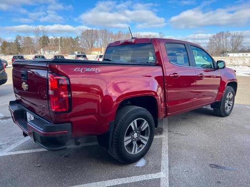 2016 Chevrolet Colorado LT 4x4 4dr Crew Cab 5 ft. SB