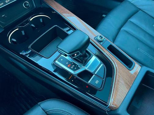 2022 Audi A5 quattro Premium Plus 40 TFSI AWD 4dr Sportback