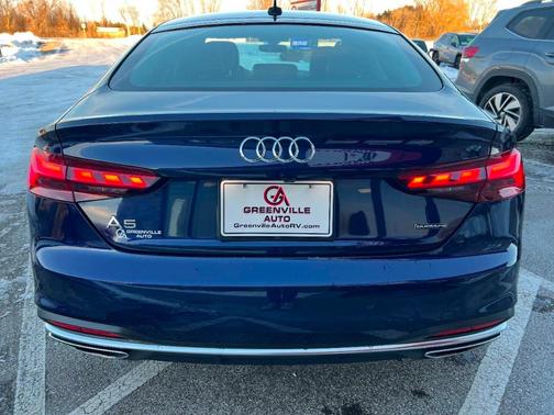 2022 Audi A5 quattro Premium Plus 40 TFSI AWD 4dr Sportback