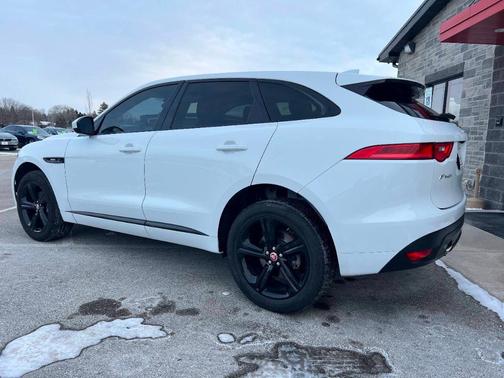 2019 Jaguar F-PACE 25t R Sport AWD 4dr SUV