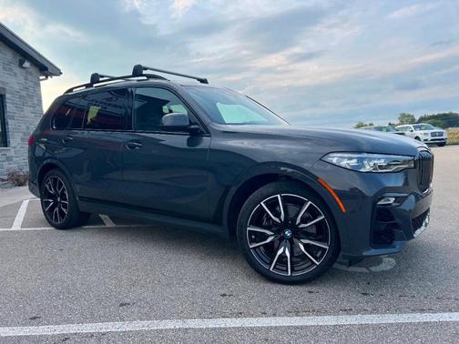 2022 BMW X7 xDrive40i AWD 4dr Sports Activity Vehicle