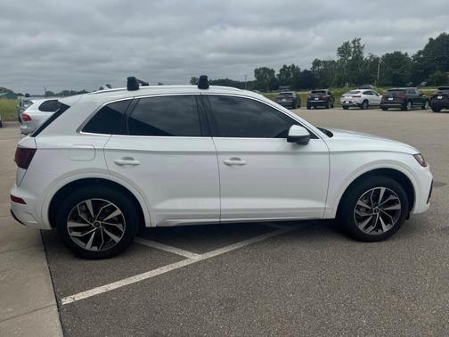 2021 Audi Q5 quattro Premium Plus 45 TFSI AWD 4dr SUV