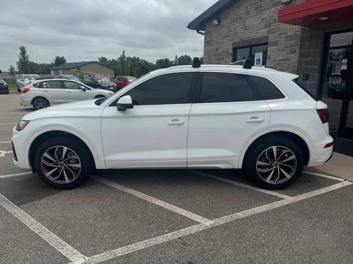2021 Audi Q5 quattro Premium Plus 45 TFSI AWD 4dr SUV