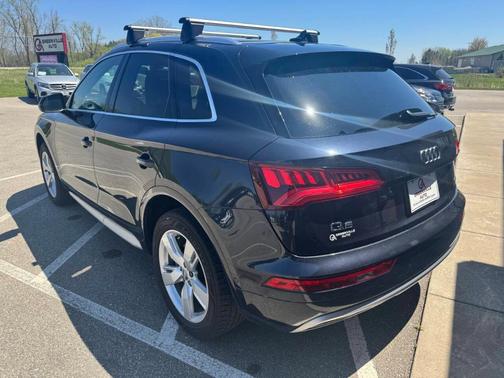 2019 Audi Q5 quattro Prestige 45 TFSI AWD 4dr SUV