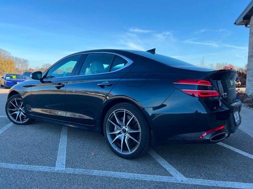 2025 Genesis G70 2.5T Standard AWD 4dr Sedan
