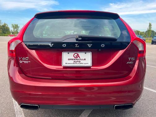 2015 Volvo V60 T5 Premier Plus AWD 4dr Wagon