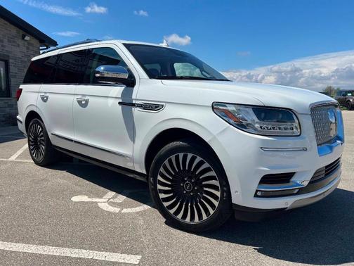 White 2020 Lincoln Navigator Black Label 4x4 4dr SUV