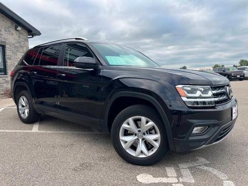 2018 Volkswagen Atlas V6 SE 4Motion AWD 4dr SUV w/Technology