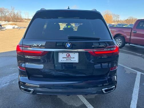 2022 BMW X7 xDrive40i