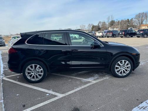 2014 Porsche Cayenne S AWD 4dr SUV