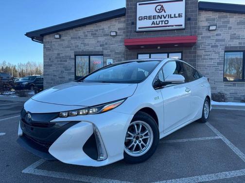 2018 Toyota Prius Prime Plus 4dr Hatchback