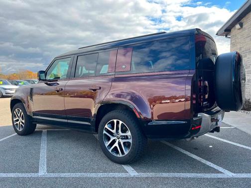 2023 Land Rover Defender 130 SE AWD 4dr SUV