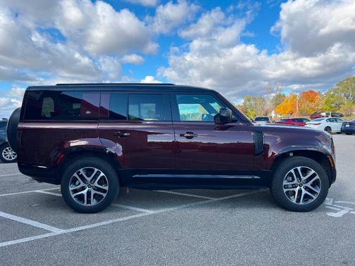 2023 Land Rover Defender 130 SE AWD 4dr SUV