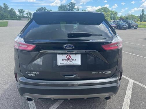 2020 Ford Edge Titanium 4dr Crossover