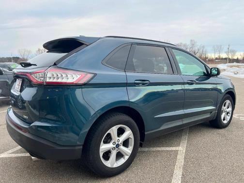 2016 Ford Edge SE AWD 4dr Crossover