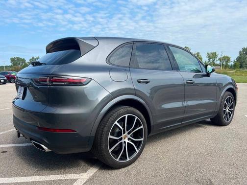 2019 Porsche Cayenne Base AWD 4dr SUV