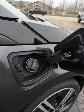 2014 BMW i3 Base w/Range Extender