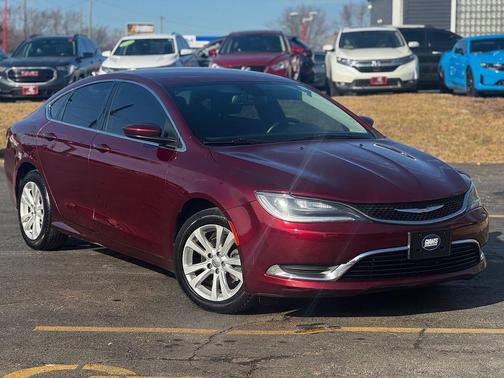 2016 Chrysler 200 Limited