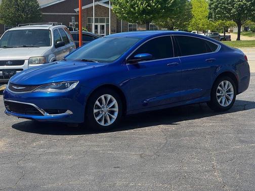 Vivid Blue Pearlcoat 2015 Chrysler 200 C