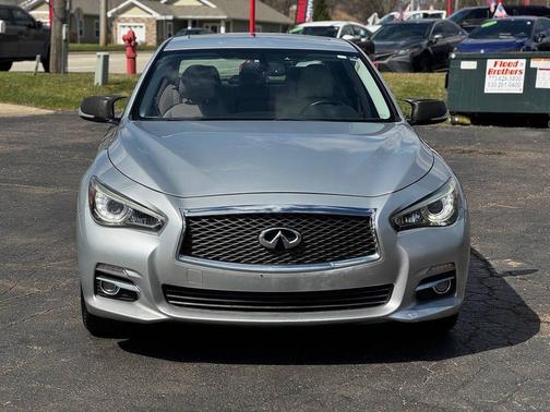Liquid Platinum 2014 INFINITI Q50 Sport