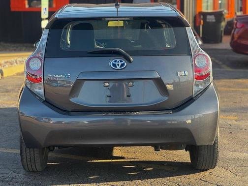 2013 Toyota Prius c One
