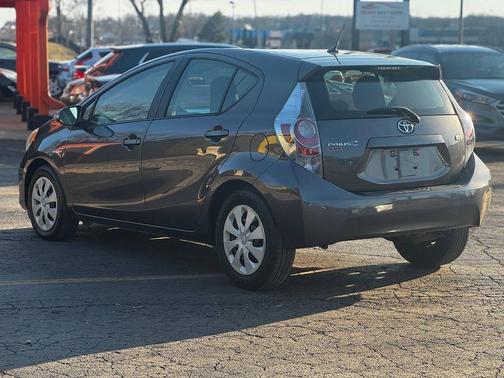 2013 Toyota Prius c One