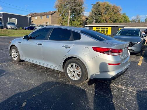 2019 Kia Optima LX