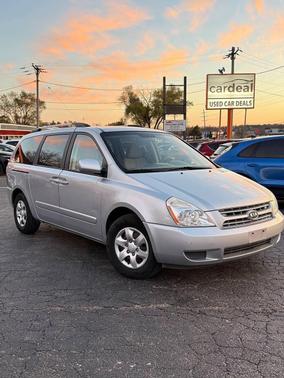 2009 Kia Sedona LX