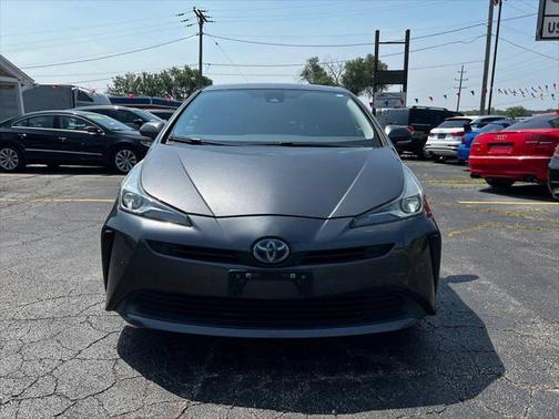 2021 Toyota Prius LE