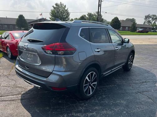 2018 Nissan Rogue SL
