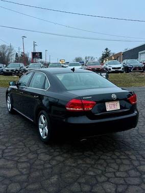 2013 Volkswagen Passat 2.5 SE