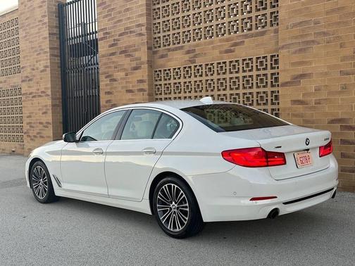 2017 BMW 530 i xDrive