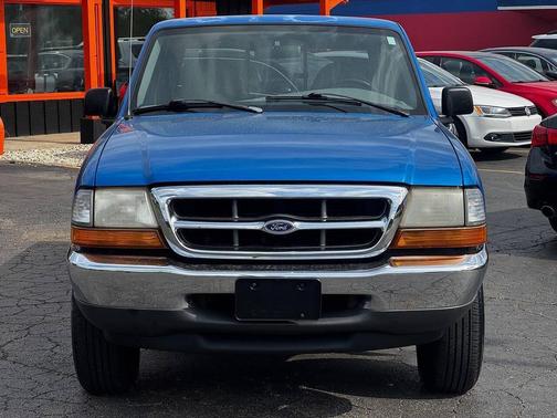 Blue 2000 Ford Ranger XLT SuperCab