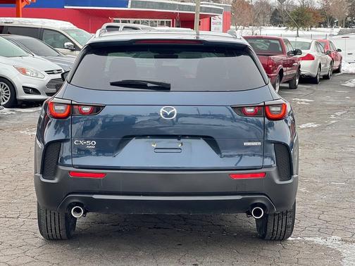 2024 Mazda CX-50 2.5 S Preferred Package