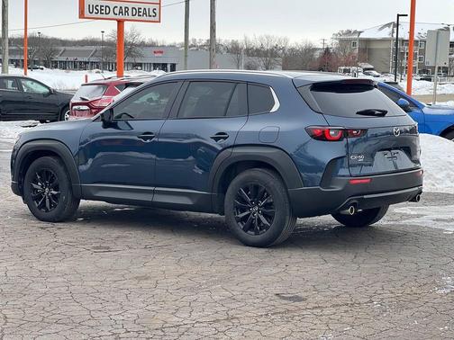 2024 Mazda CX-50 2.5 S Preferred Package