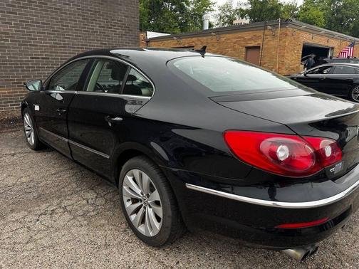 2010 Volkswagen CC Sport