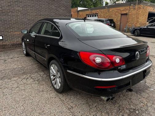 2010 Volkswagen CC Sport