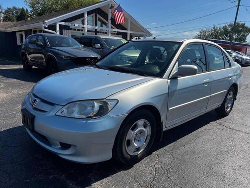 2005 Honda Civic Hybrid 4dr Sedan