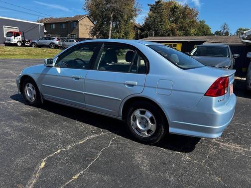 2005 Honda Civic Hybrid 4dr Sedan