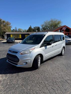 2017 Ford Transit Connect XLT w/Rear Liftgate