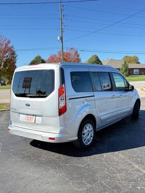 2017 Ford Transit Connect XLT w/Rear Liftgate