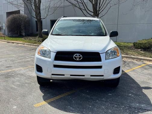 Super White 2009 Toyota RAV4 Base