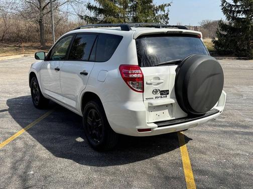 Super White 2009 Toyota RAV4 Base