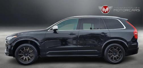 2017 Volvo XC90 T6 R-Design